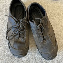 Mens Shoes Size 14