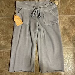 New American Eagle Soft Capris - Junior Size Small