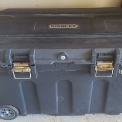 Heavy Duty Stanley Chest, Wheeled
