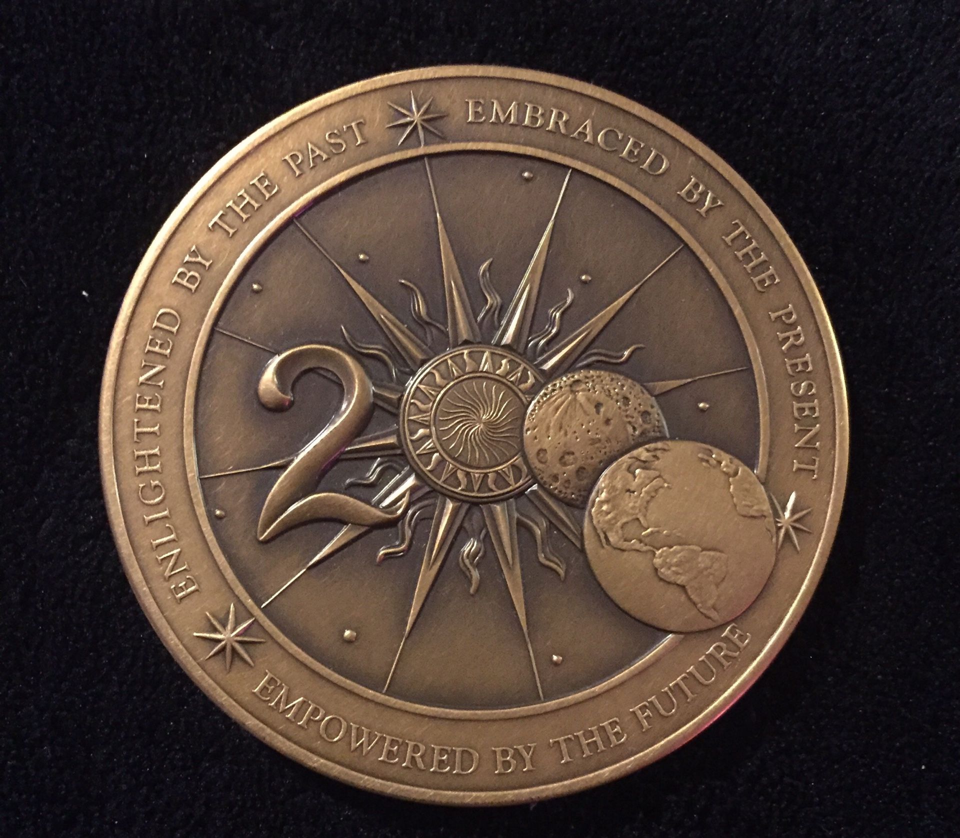 Franklin Mint Bronze 2000 Calendar/Art Medal With Original Box