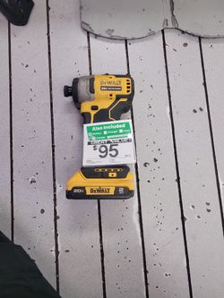 Cordless Dewalt Impact Drill With Battery