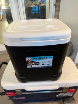 Igloo Ice Cube 4 Wheeled Cooler – 60 Qt
