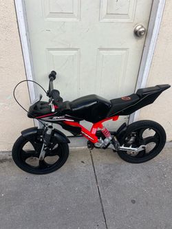 Hyper RX16 Kids Motorcycle-Style Bike
