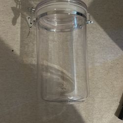 Canister