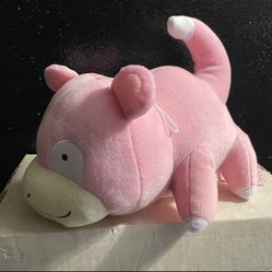 Rare banpresto slowpoke vending, Pokémon plush doll from Japan