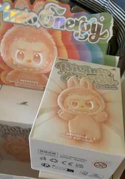 BIG INTO ENERGY LABUBU (AUTHENTIC)