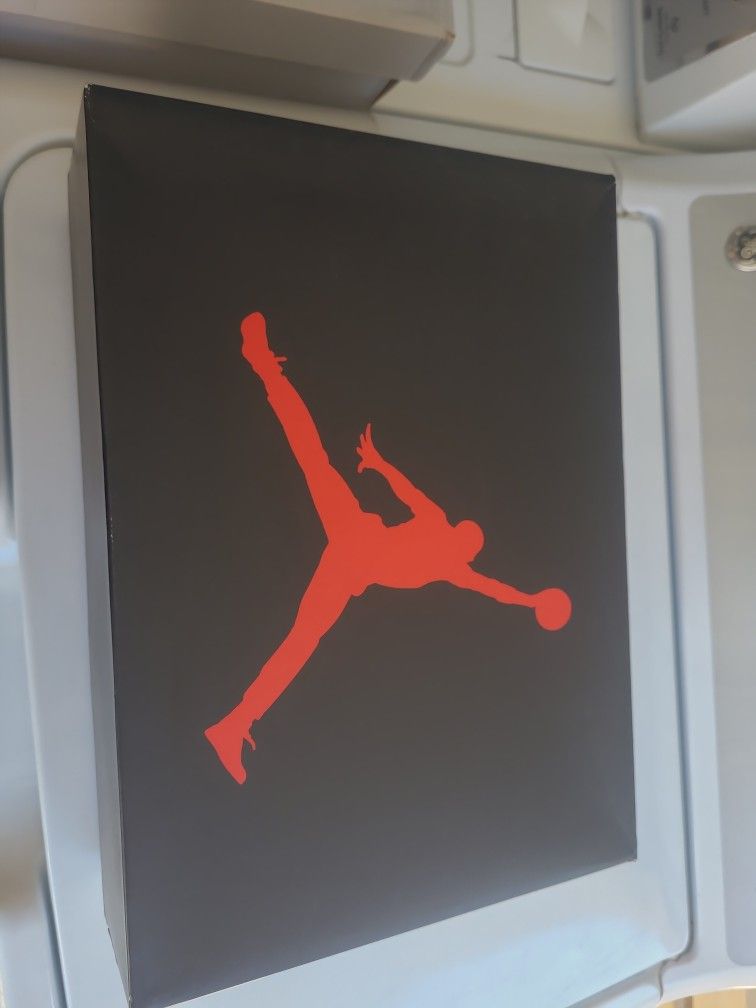 Air Jordan 3 Retro