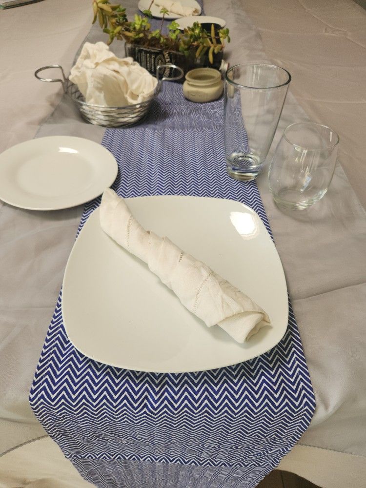 Wedding Party Reception Service Silverware, Glasses, Tablecloths for 50-60 Guests