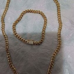 New set Mónaco gold plated  over stainless steel unisex