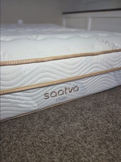 Saatva, Saatva Classic Mattress, Firm, 14.5", Queen, Like New
