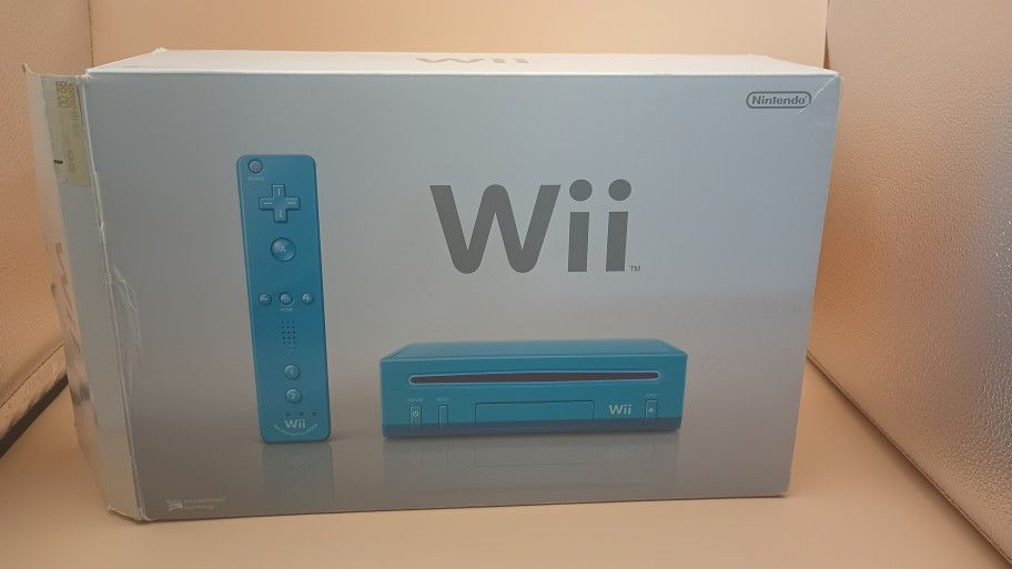 Blue Nintendo Wii System