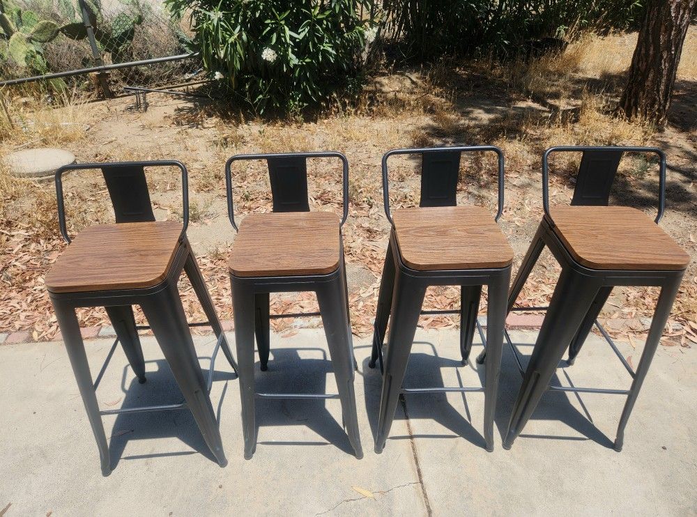 Farmhouse Swivel Bar Stools Set Of 4