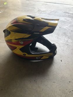 Helmet thormn