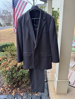 Nice black Claiborne Suit for Men- 40 L