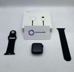  Apple Watch SE 2 (2022) – 40mm – Unlocked 