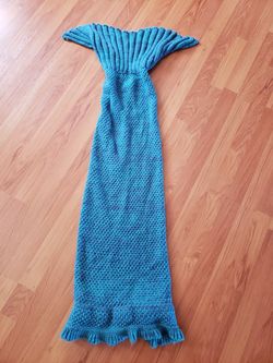 Mermaid tail blanket