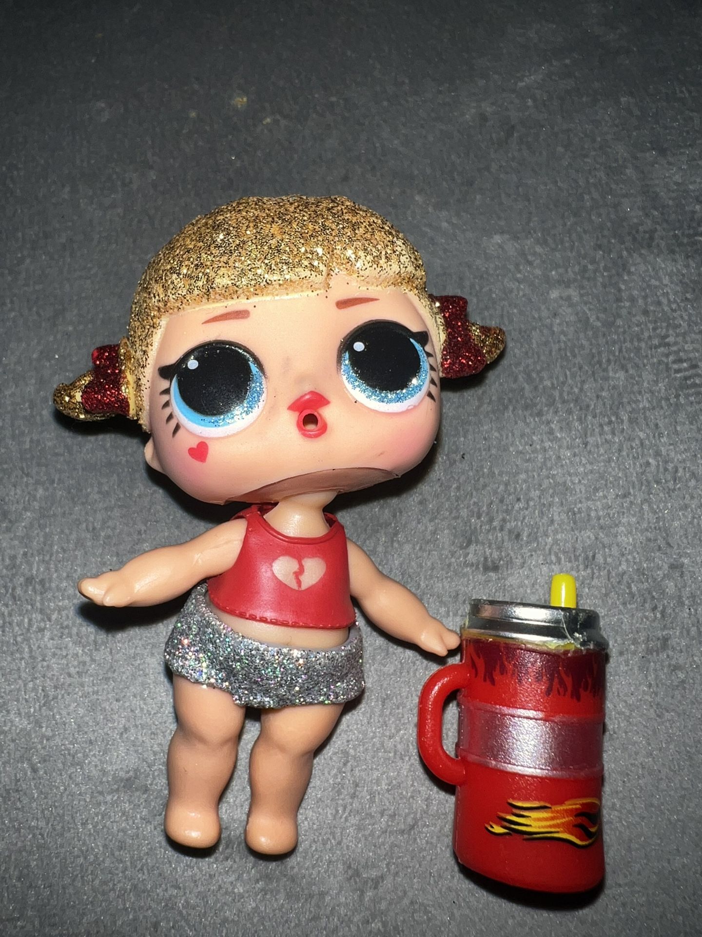 L.O.L. Surprise! All-Star B.B.s Sports Series 2 Cheer Team doll.