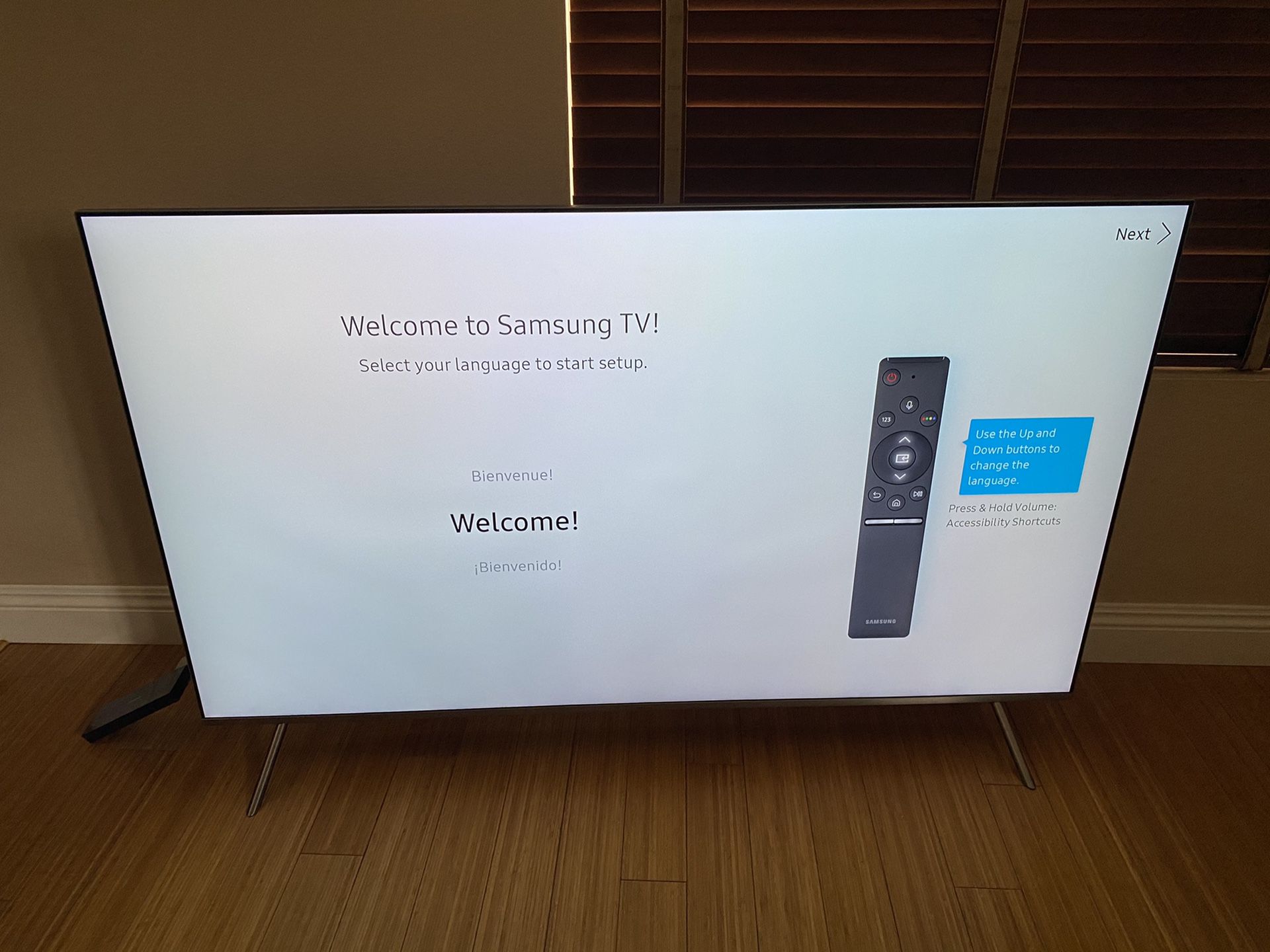 Samsung tv 65 8 series UN65MU8000