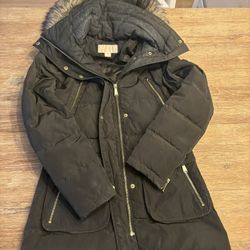 Michael Kors Hooded Puffer Coat
