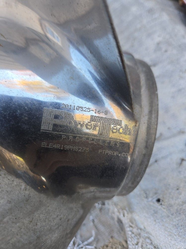 BOAT PROPELLER 