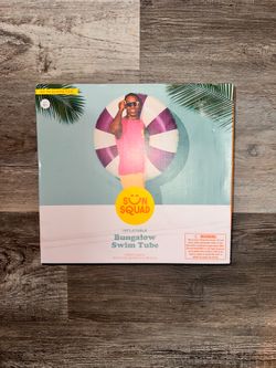 Sun Squad Bungalow Inflatable 42” Diameter Swim Tube - Purple & White