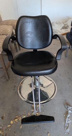 Barber chair