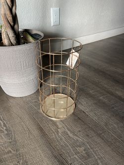 Long Rose Gold Organizer Holder