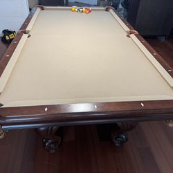 Pool Table 4x8 Comes With Delivery