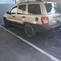 99 Jeep Cherokee Laredo 