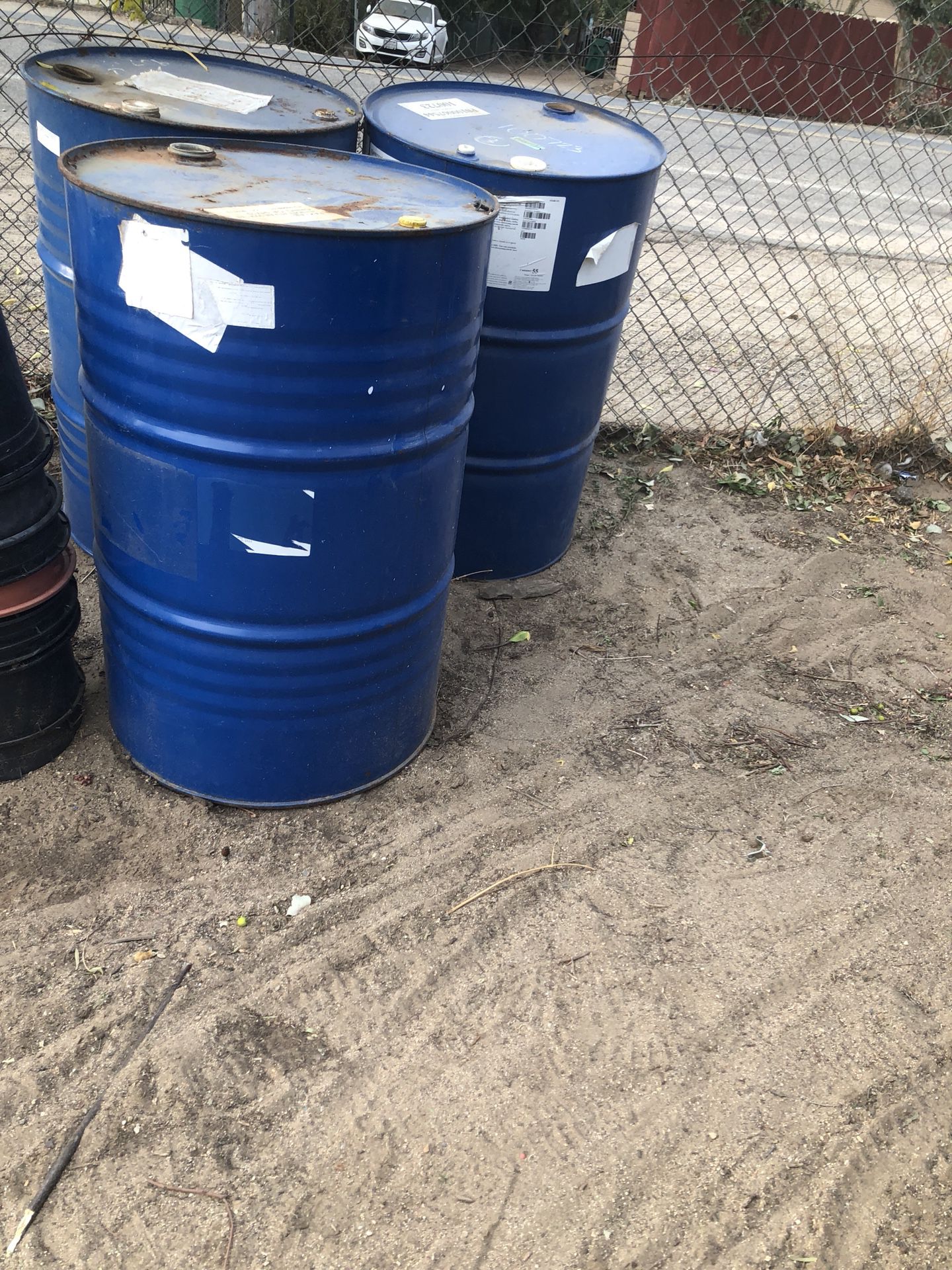 Drums and containers