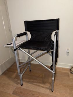Professional Makeup Artist Chair with Side Table – Like New