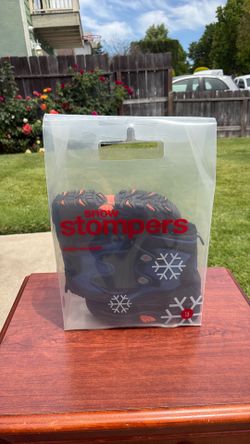 Snow boots