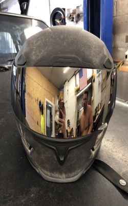 Motorcycle / bike icon helmet