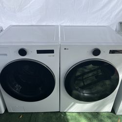 Washer And Dryer LG Smart ThinQ Matching Set 2023 Like New