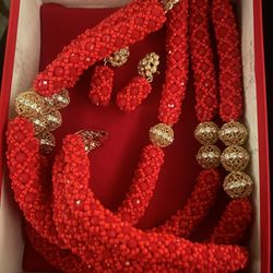 African Necklace, Bracelet and Earrings