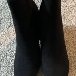 Women Boots 8.5