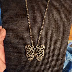 Beautiful Pewter Butterfly Necklace