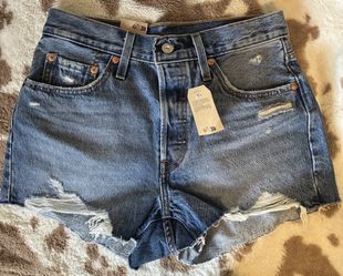 Brand new Levi’s shorts