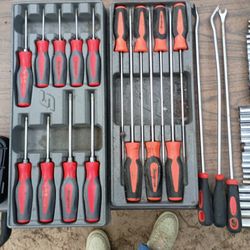 Two Complete Set Snap-on Combination Screwdrivers