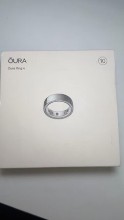 Oura Ring Gen 4 Size 10 – Like New – With Box & Charger