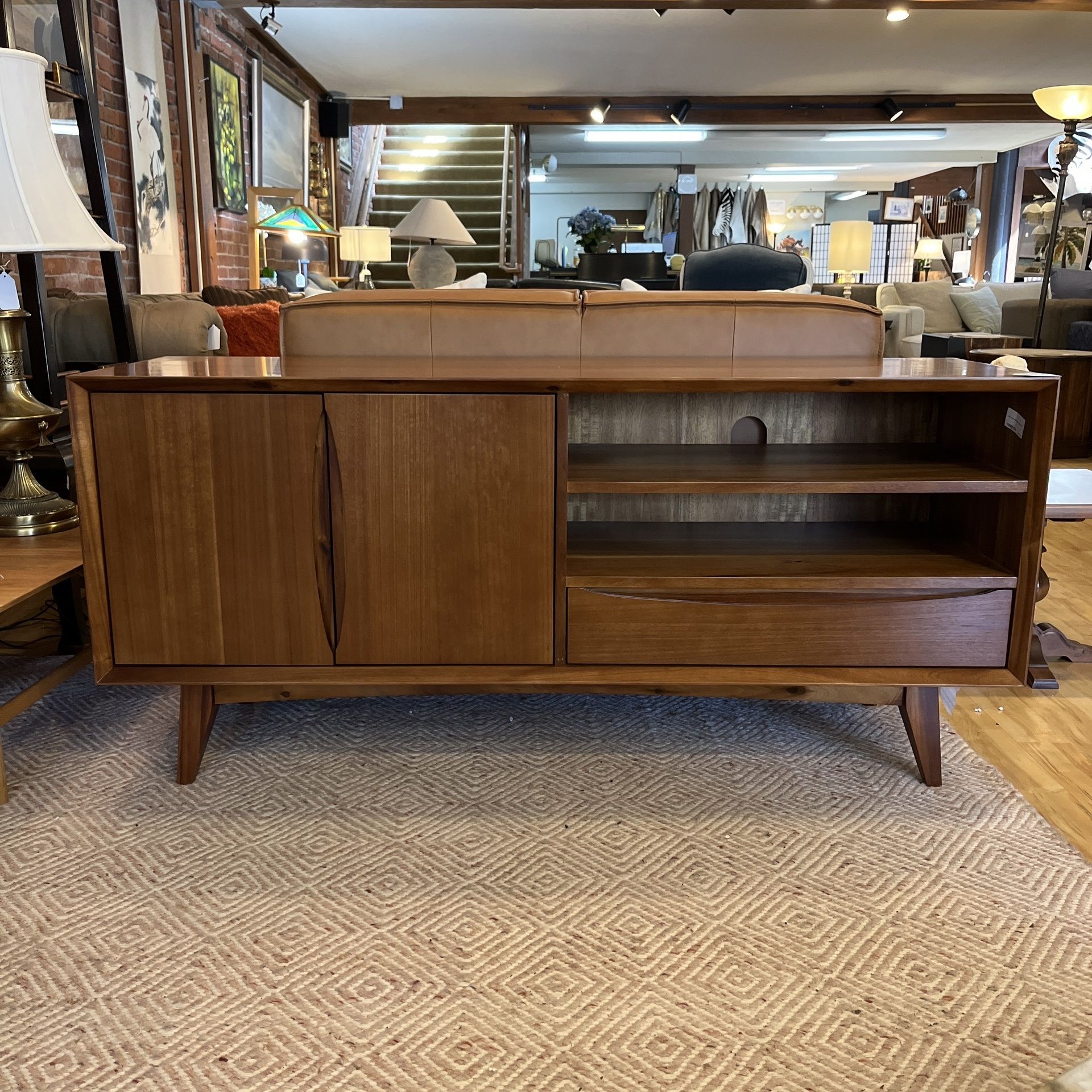 MC Style Mid-Height Sideboard