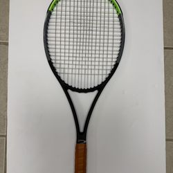 wilson blade 98 v 7.0 tennis racquet