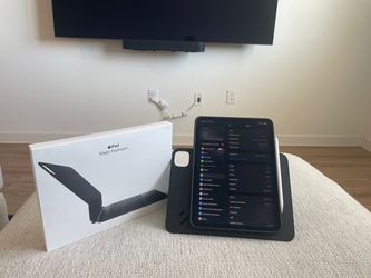 iPad Pro 11" M4 1TB Cellular + Pencil Pro + Case – Brand New Sealed Magic Keyboard Option