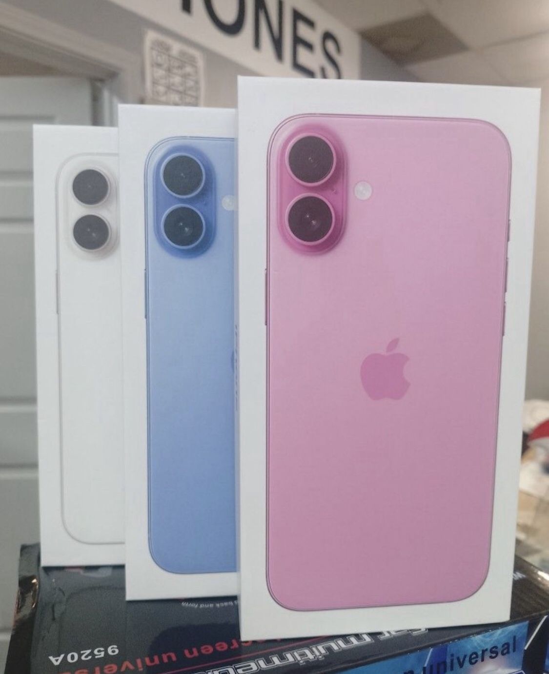 Apple iphone 16 plus 128gb unlocked any carrier 