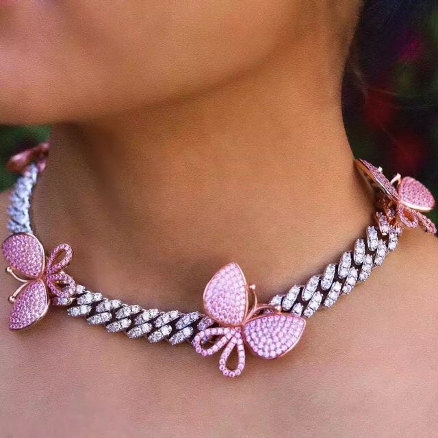 Butterfly choker necklace color pink and silver