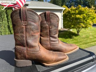 Ariat brand new boots…