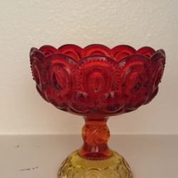 Vintage L.E. Smith Amberina Moon And Stars Pedestal 