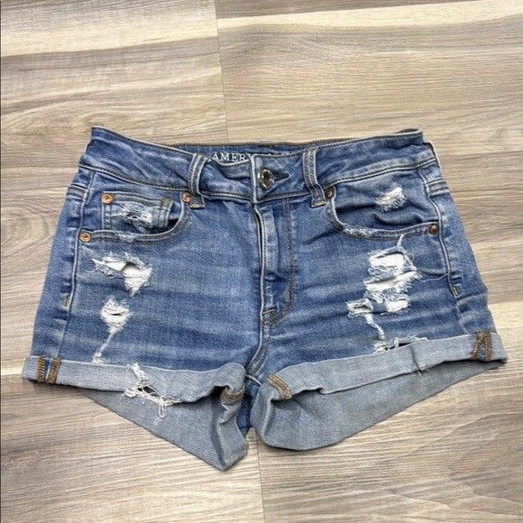 us American Eagle Outfitters high rise shortie Blue Denim Shorts size 4
