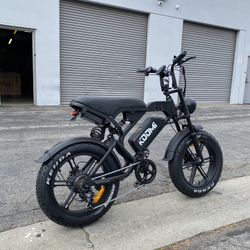 New In Box, Retro Moped E-bike 750w 48v 20Ah Hydraulic Disc Brakes Full Suspension, Electric Bike 