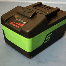 Snap-on Tools CTB8185G Lithium Ion Battery 18V 4.0Ah And Battery boot